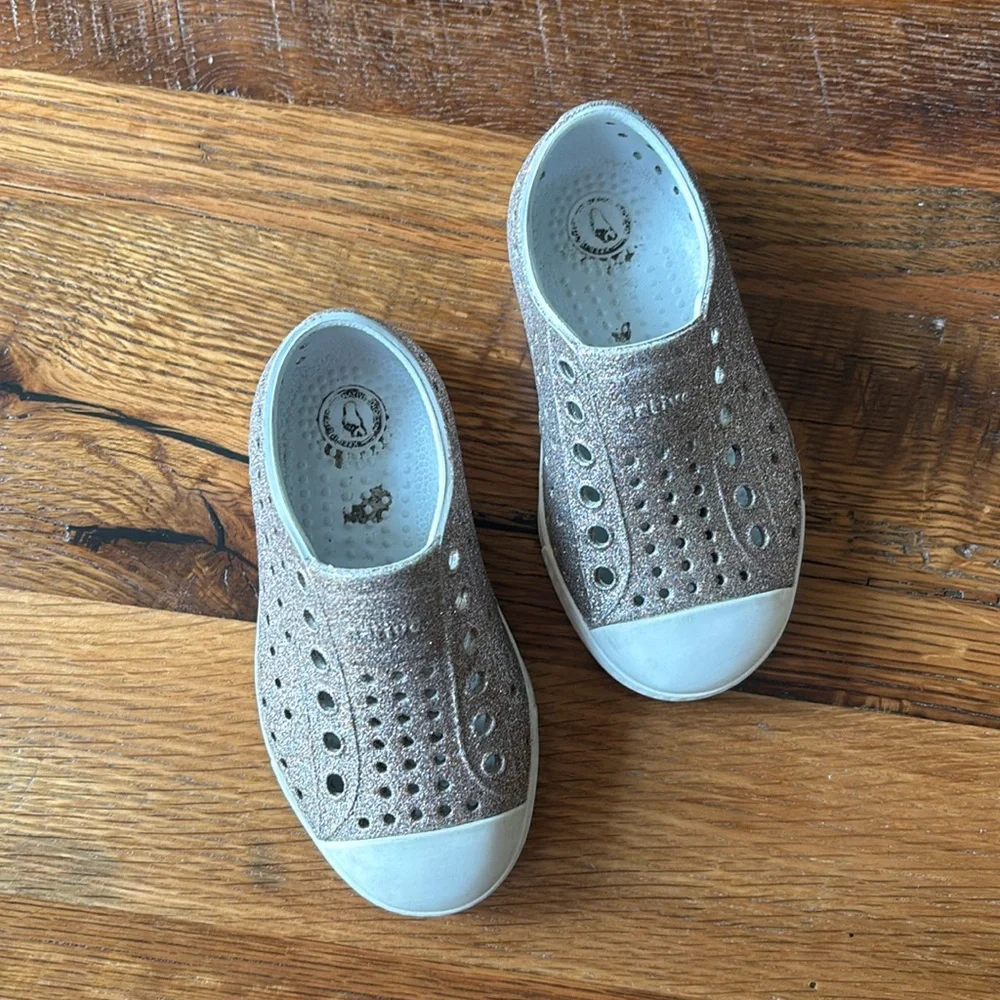 NATIVE Bling Sparkle Waterproof Shoes Size 2